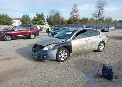 2010 Nissan Altima 2.5 S z USA, uszkodzony, nr VIN 1N4AL2AP8AN490345